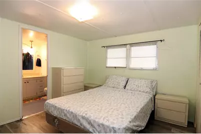 149 S Port Drive, Venice, FL 34285 - Photo 11