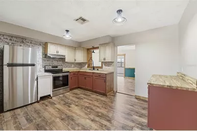 121 Crane Rd, Venice, FL 34293 - Photo 3