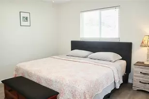 2118 Michele Dr, Sarasota, FL 34231 - Photo 29