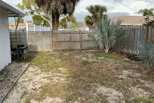 2118 Michele Dr, Sarasota, FL 34231 - Photo 17