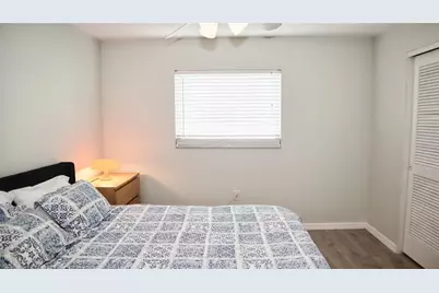 2118 Michele Drive, Sarasota, FL 34231 - Photo 43