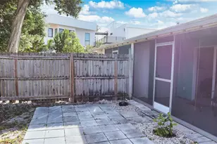 2118 Michele Dr, Sarasota, FL 34231 - Photo 55