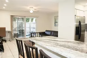 2118 Michele Dr, Sarasota, FL 34231 - Photo 17