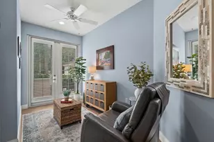 429 Nokomis Ave S, Venice, FL 34285 - Photo 31