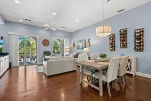 429 Nokomis Ave S, Venice, FL 34285 - Photo 3