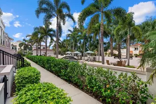 429 Nokomis Ave S, Venice, FL 34285 - Photo 57