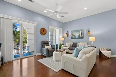 429 Nokomis Avenue S, Venice, FL 34285 - Photo 11