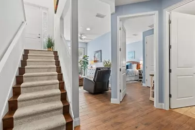 429 Nokomis Avenue S, Venice, FL 34285 - Photo 27