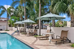 429 Nokomis Ave S, Venice, FL 34285 - Photo 47