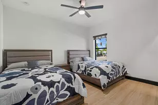 1185 S Shade Ave, Sarasota, FL 34237 - Photo 19