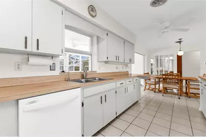 1050 Oleander Street, Englewood, FL 34223 - Photo 7