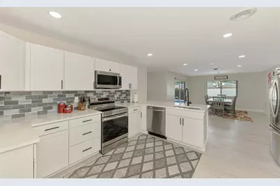 1204 Yawl Way, Venice, FL 34285 - Photo 37