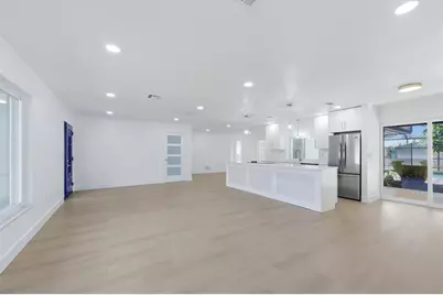 2324 Riverwood Pines Drive, Sarasota, FL 34231 - Photo 5