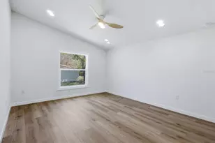 5251 Bunyan St, Sarasota, FL 34232 - Photo 19