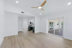 5251 Bunyan St, Sarasota, FL 34232 - Photo 15