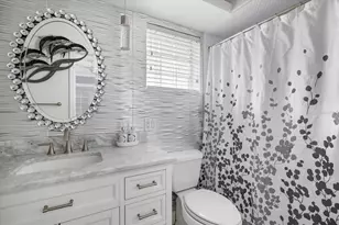 117 Aurora St E, Venice, FL 34285 - Photo 31