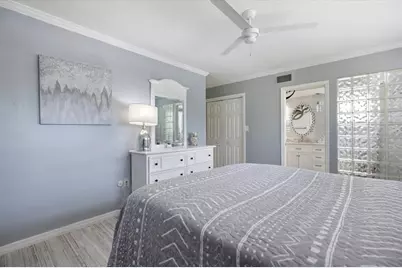 117 Aurora Street E, Venice, FL 34285 - Photo 29