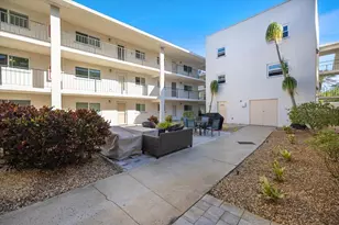 708 Tamiami Trail S, Venice, FL 34285 - Photo 27