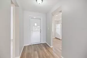 335 3 Lakes Ln, Venice, FL 34285 - Photo 5