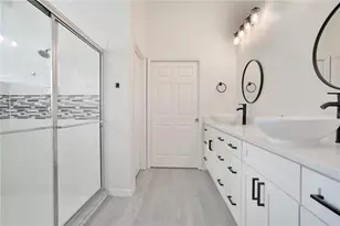 8533 Gateway Ct, Englewood, FL 34224 - Photo 19