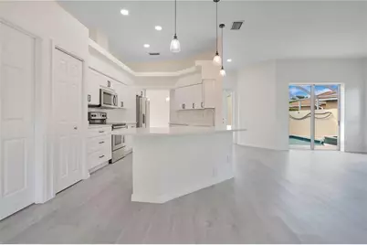 8533 Gateway Court, Englewood, FL 34224 - Photo 5