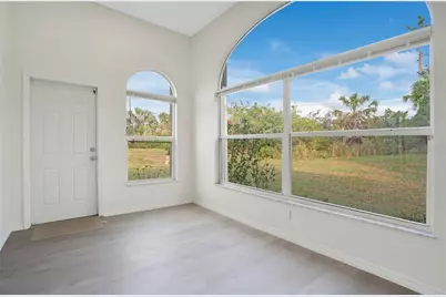 8533 Gateway Court, Englewood, FL 34224 - Photo 11