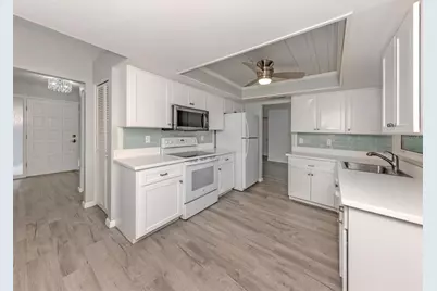 1053 Derian Place, Nokomis, FL 34275 - Photo 11