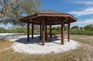 1053 Derian Pl, Nokomis, FL 34275 - Photo 33