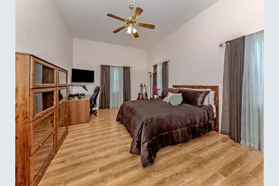 897 Colonial Road, Venice, FL 34293 - Photo 17