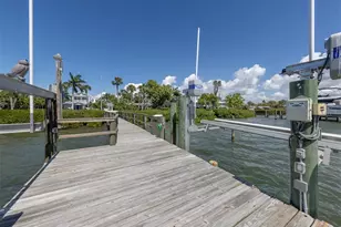 212 Sunrise Dr, Nokomis, FL 34275 - Photo 21