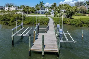 212 Sunrise Dr, Nokomis, FL 34275 - Photo 59