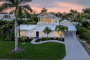 212 Sunrise Dr, Nokomis, FL 34275 - Photo 1