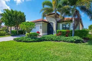 10435 Medjool Dr, Venice, FL 34293 - Photo 9