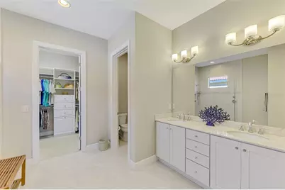 10407 Medjool Drive, Venice, FL 34293 - Photo 35