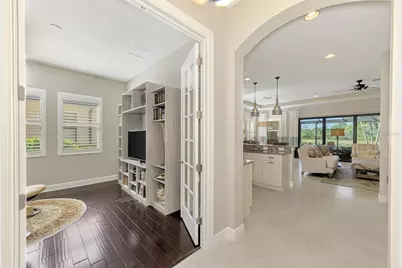 10407 Medjool Drive, Venice, FL 34293 - Photo 11