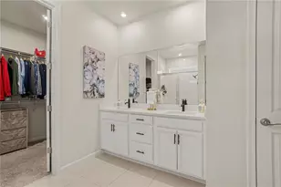 18065 Grand Prosperity Dr, Venice, FL 34293 - Photo 13