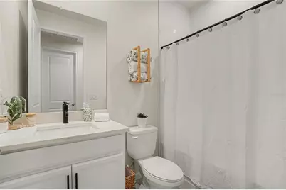 18065 Grand Prosperity Drive, Venice, FL 34293 - Photo 17