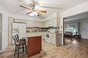 913 Church St, Venice, FL 34285 - Photo 11