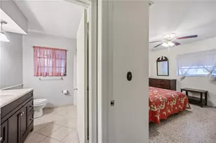 913 Church St, Venice, FL 34285 - Photo 27