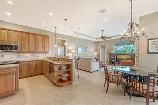 824 Amaryllis Ln, Venice, FL 34292 - Photo 9