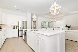 12733 Tulum Loop, Venice, FL 34293 - Photo 11