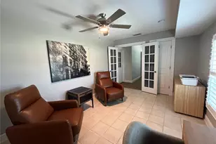 15 Gulf Manor Dr, Venice, FL 34285 - Photo 37