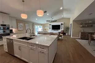15 Gulf Manor Dr, Venice, FL 34285 - Photo 19