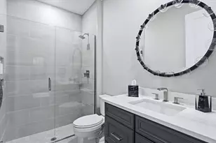 12866 Pinnacle Ln, Venice, FL 34293 - Photo 43