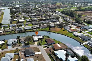 1355 Cambridge Dr, Venice, FL 34293 - Photo 43