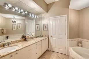 5255 Bouchard Cir, Sarasota, FL 34238 - Photo 19