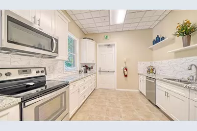 5255 Bouchard Circle #102, Sarasota, FL 34238 - Photo 39