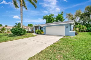 504 Cedarwood Ln, Venice, FL 34293 - Photo 7