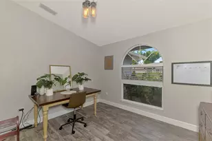 504 Cedarwood Ln, Venice, FL 34293 - Photo 49