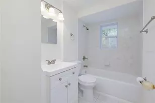 470 Artists Ave, Englewood, FL 34223 - Photo 35